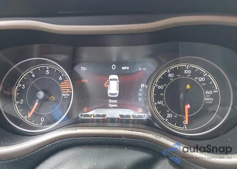 2017 Jeep Cherokee High Altitude 4X4 z USA, uszkodzony, nr VIN 1C4PJMDB0HW584665